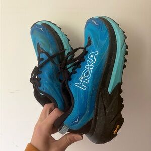 HOKA Women's Mafate 5s